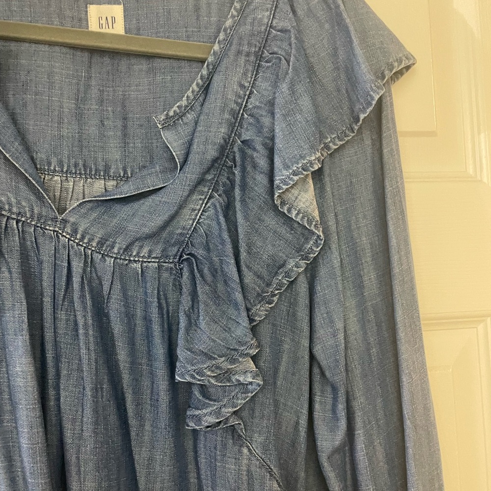 Jean Style Ruffle Blouse - Picture 2 of 5